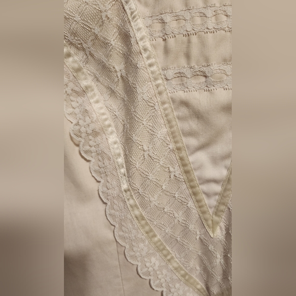 Vintage Dress - Picture 2 of 6